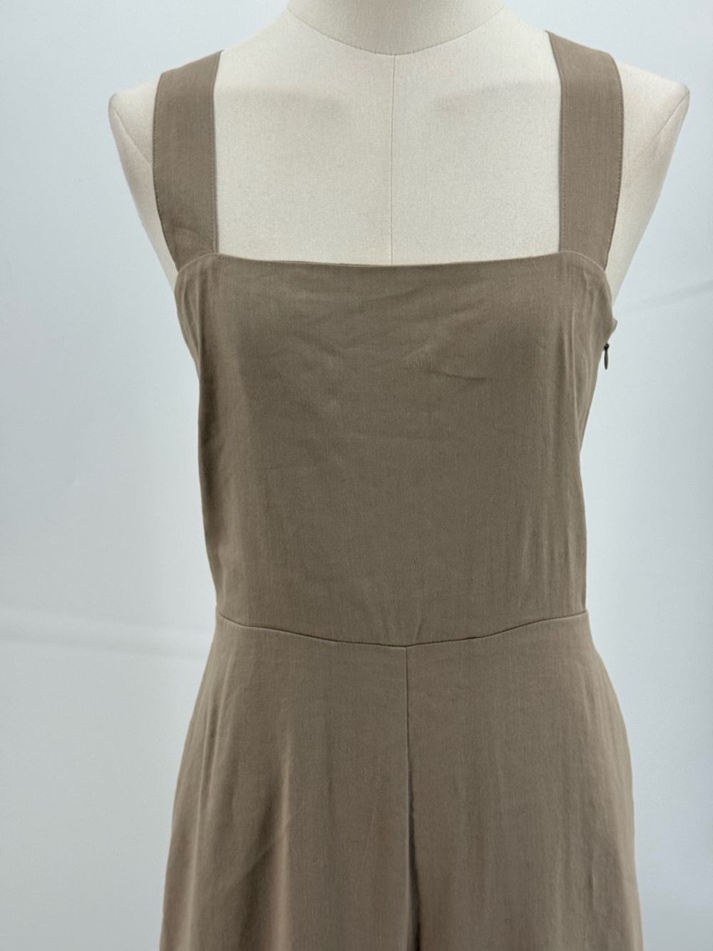 Theory Taupe Wide Leg Jumpsuit Crisscross Back Smocked Bodice Sleeveless Size 6 - Picture 7 of 11